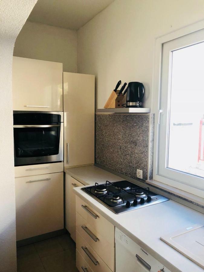 Apartman Stevic พิสัก ภายนอก รูปภาพ
