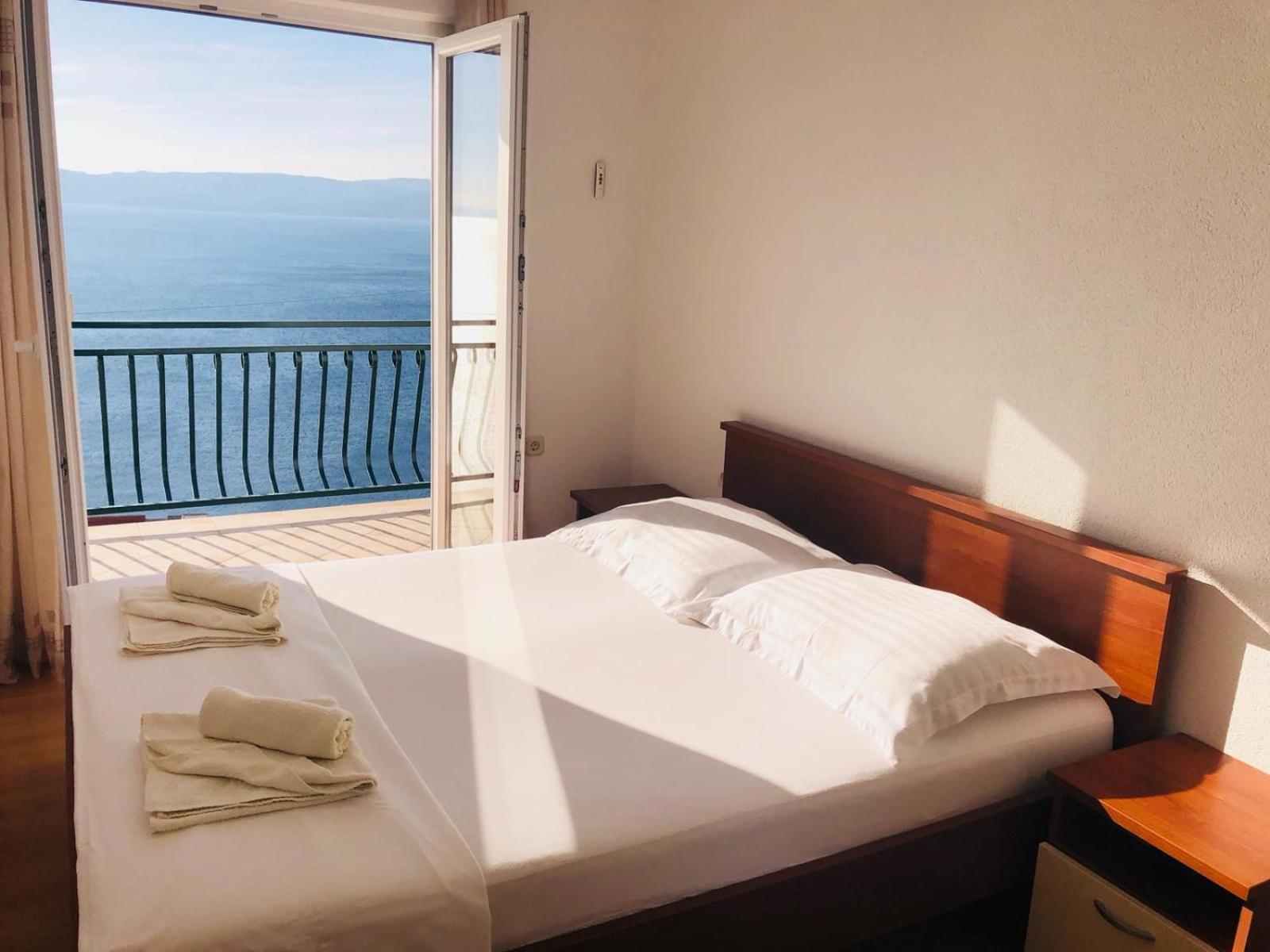 Apartman Stevic พิสัก ภายนอก รูปภาพ